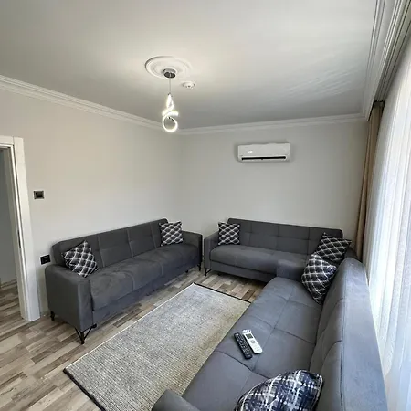 Апартаменты Oeztuerk Vip Pelitli (Trabzon)