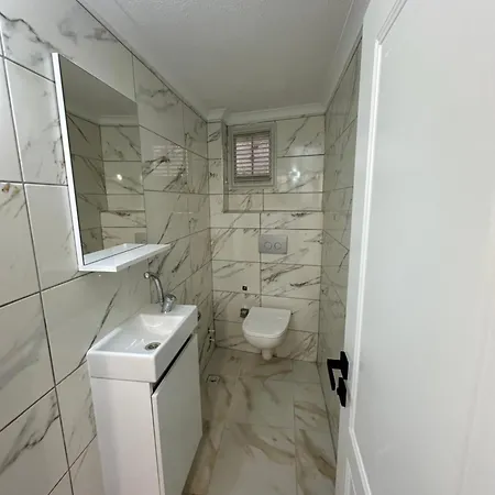 Oeztuerk Vip Апартаменты